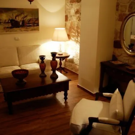 מלון Korina Gallery