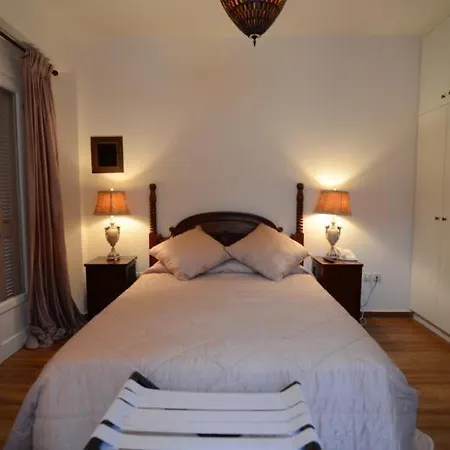 מלון Korina Gallery ואטי