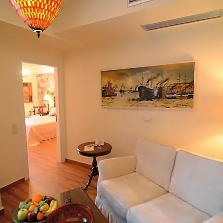Korina Gallery 4*