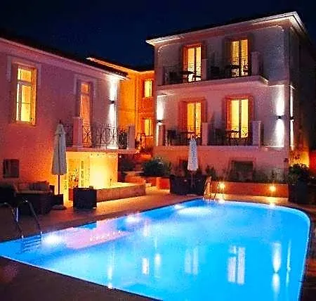 Korina Gallery 4*