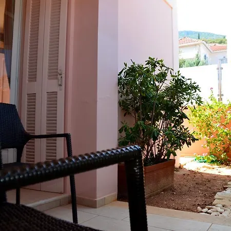 Hotel Korina Gallery 4*